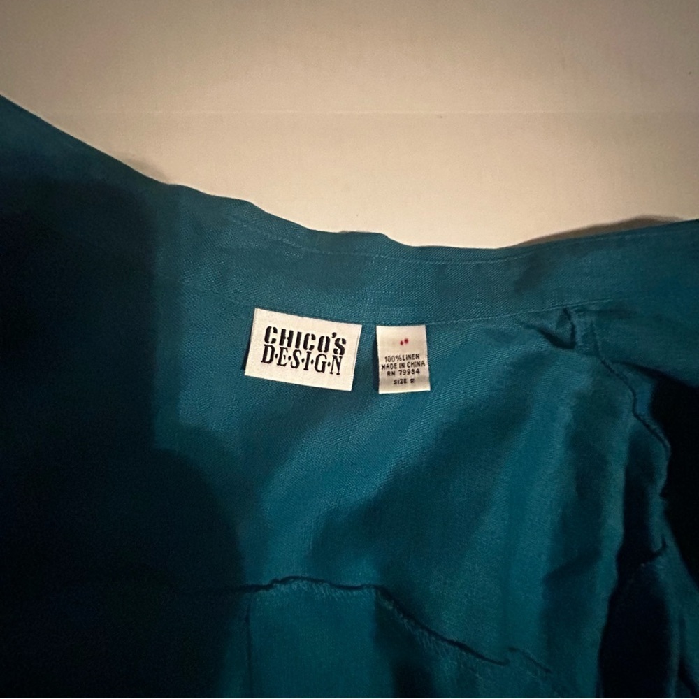 Chico's Vibrant Teal  Blouse 100% Linen Size 2 - Picture 6 of 8